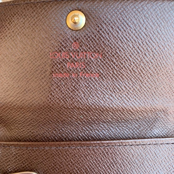 Louis Vuitton 6 keys card holder - Picture 4 of 8